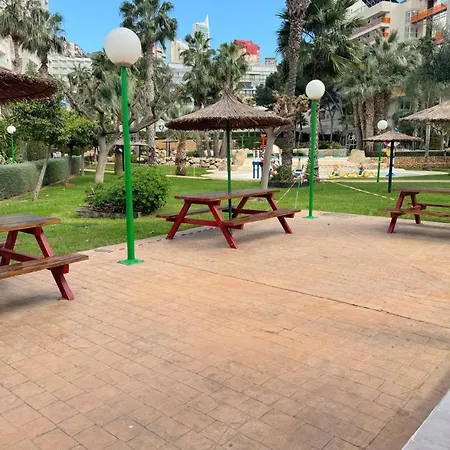 Gemelos 22-1-23 * Benidorm